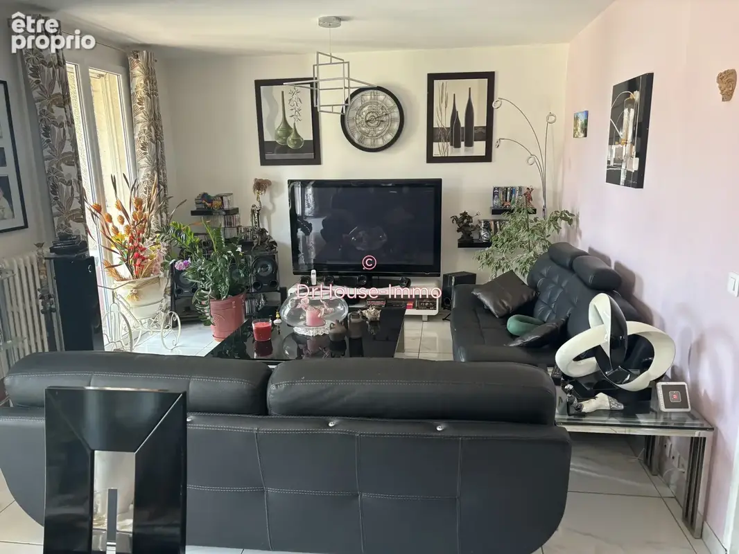Maison 3 pièces 79 m² à vendre à Salon-De-Provence (13300) - photo 5