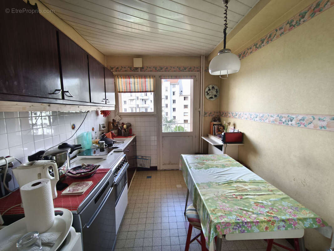 Photo 4 - Appartement à SAINT-ETIENNE