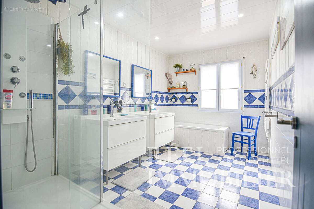 Maison à NOUGAROULET