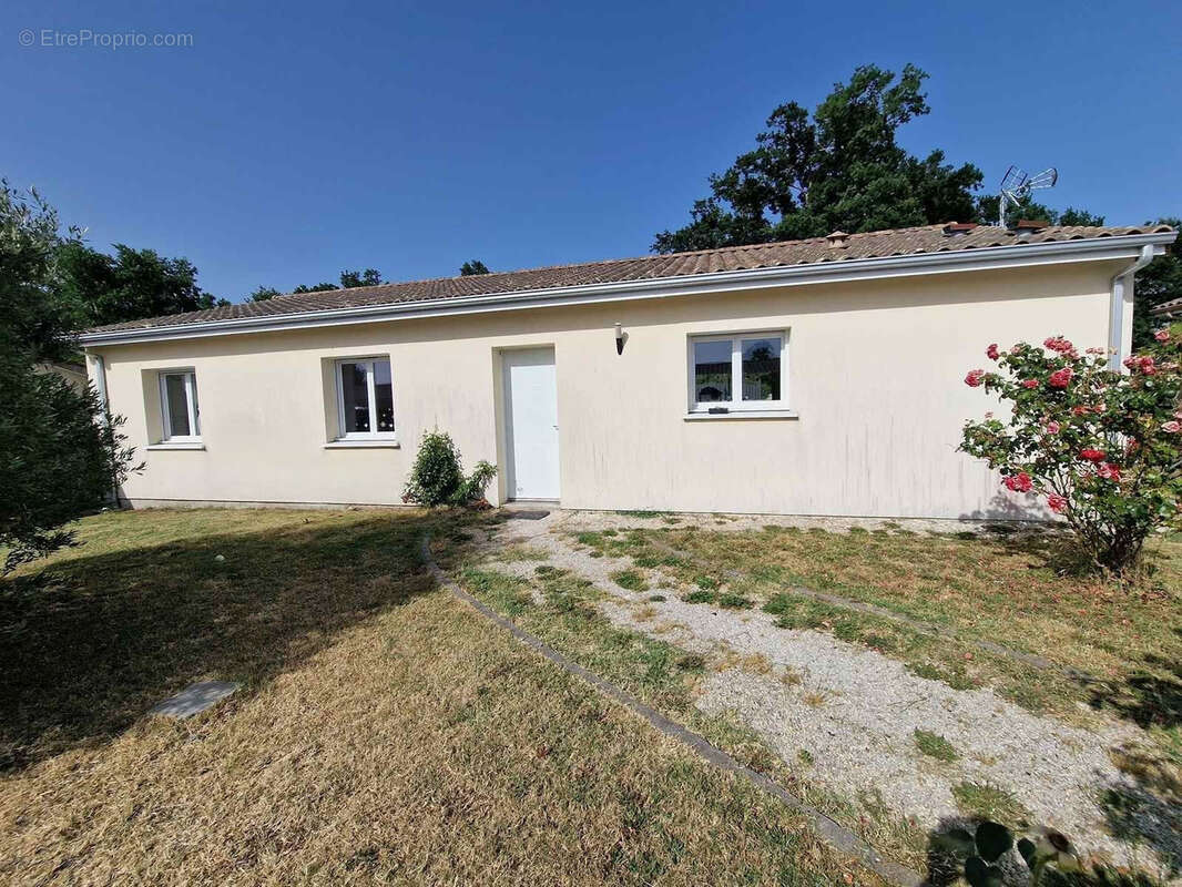 Maison à SAINT-ANDRE-DE-CUBZAC