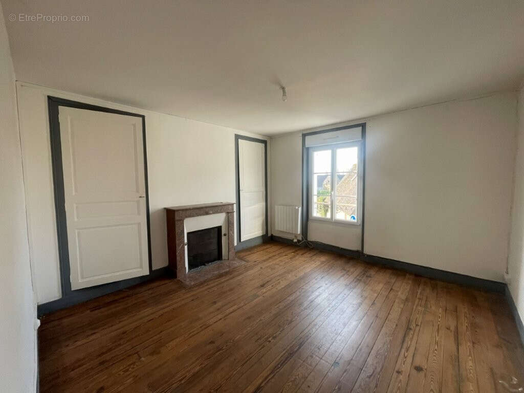 Maison à AUTHON-DU-PERCHE