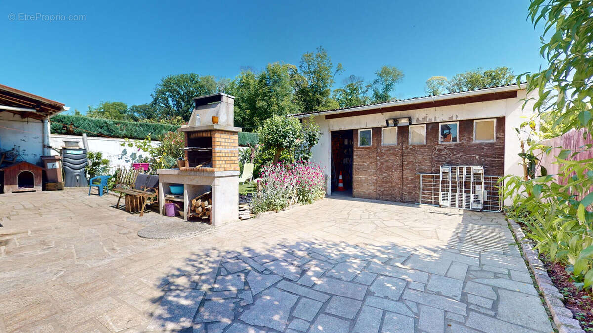 Maison à BOIS-D'ARCY