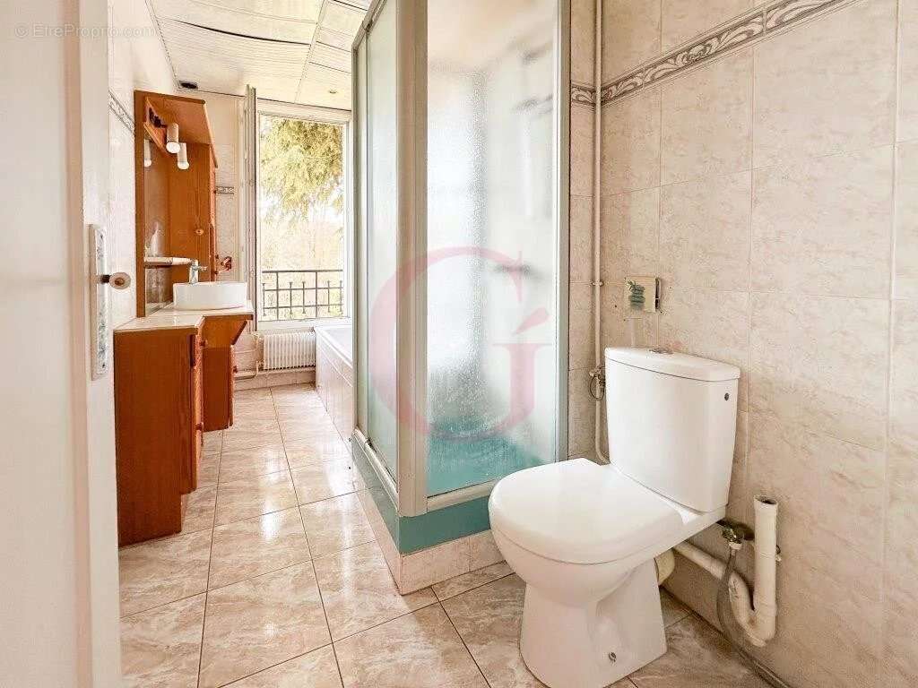 Appartement à BOURG-LA-REINE