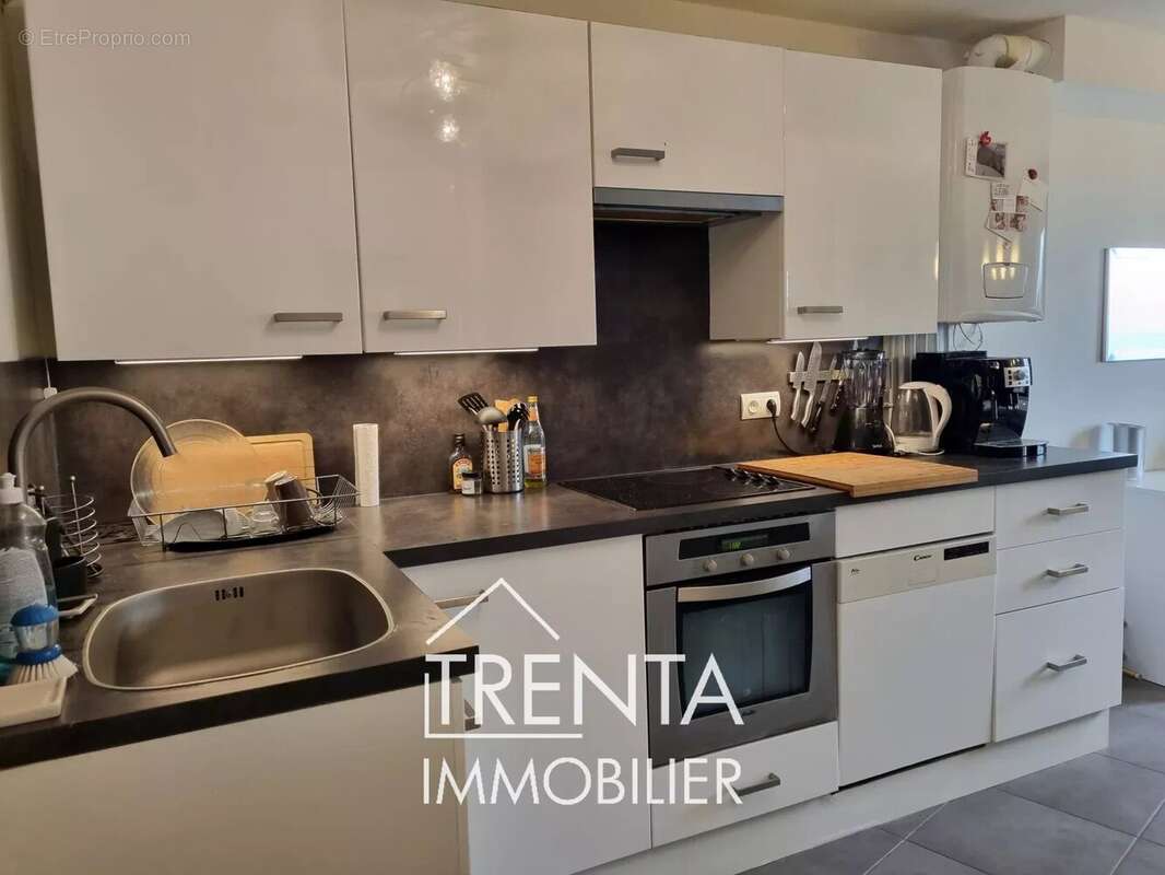 Appartement à CORENC