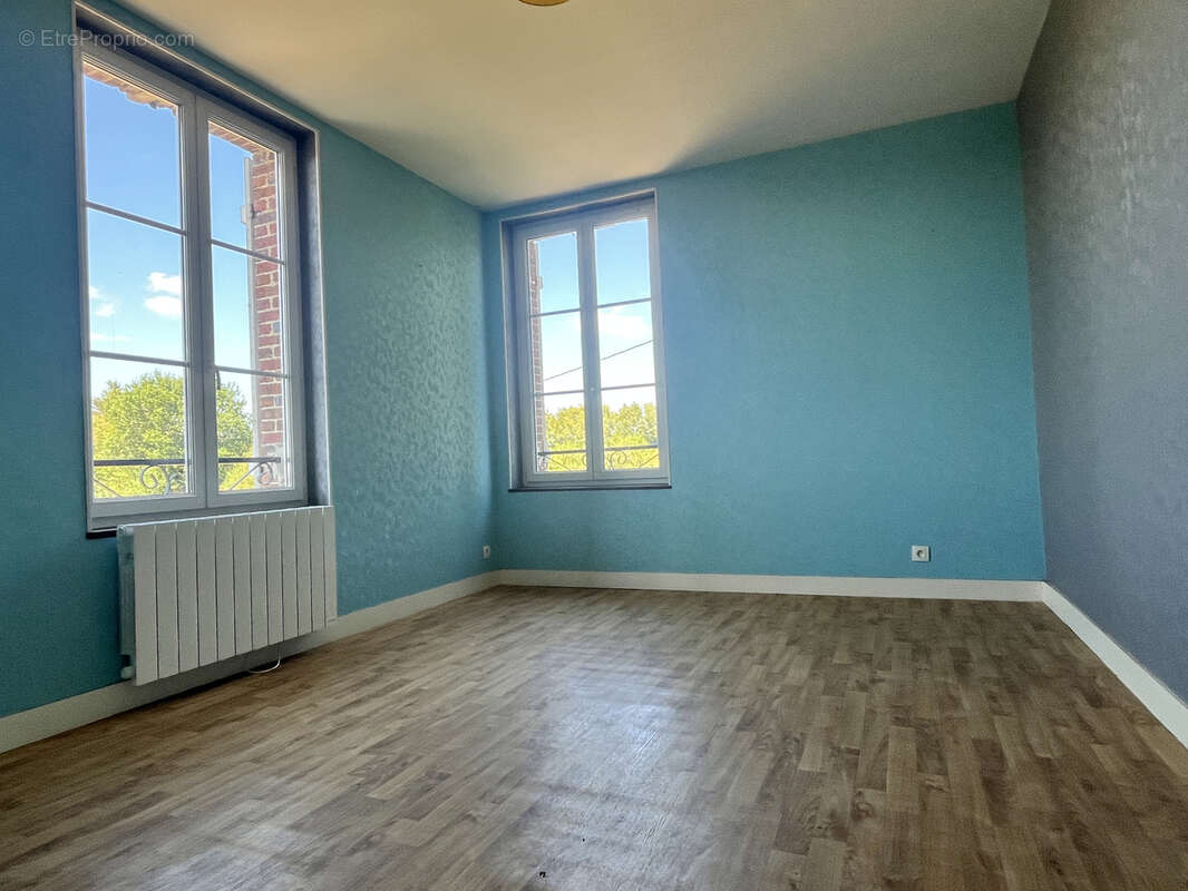 Maison bourgeoise en briques avec dépendance, jardin 1900m2 et fort potentiel- Proche VIMOUTIERS - photo 16