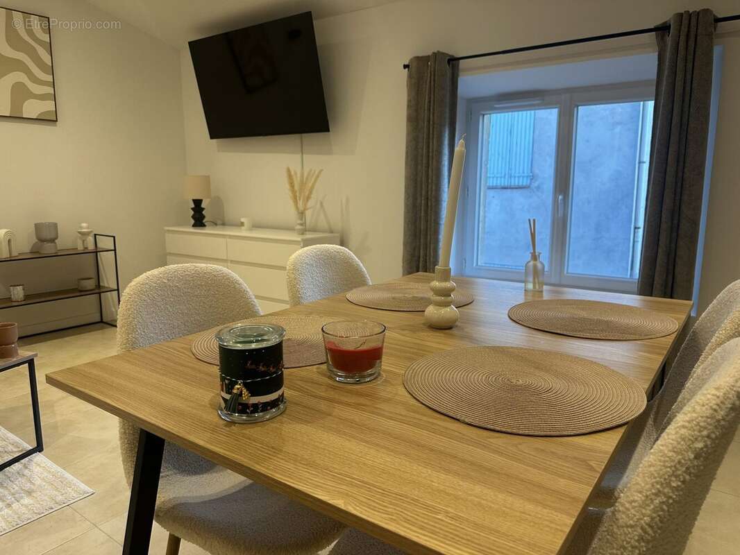 Appartement à SAINT-MAXIMIN-LA-SAINTE-BAUME