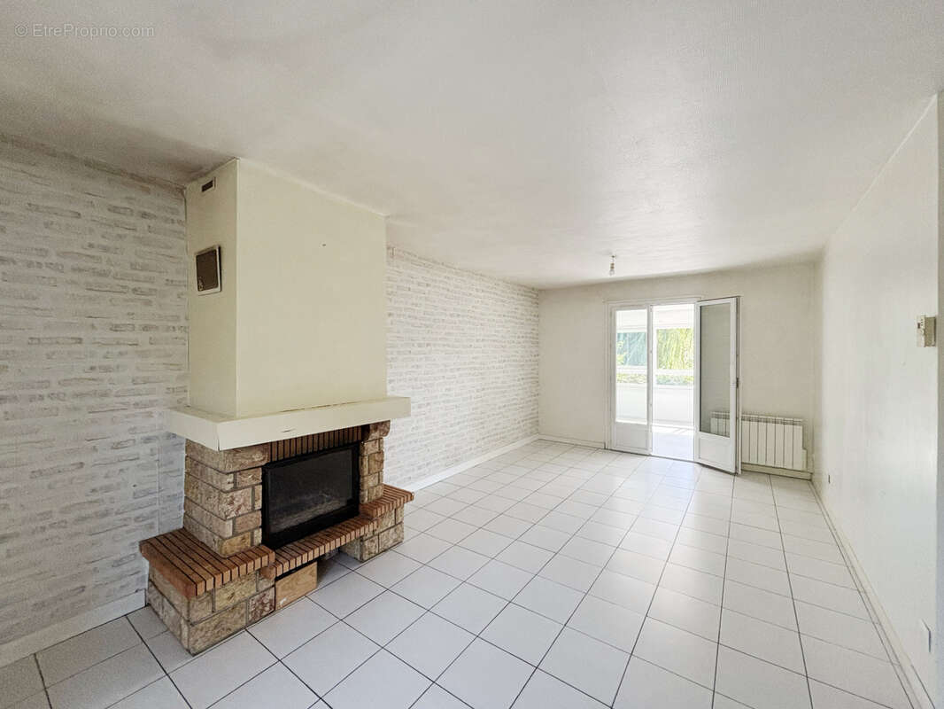 Maison à SAINTE-GENEVIEVE