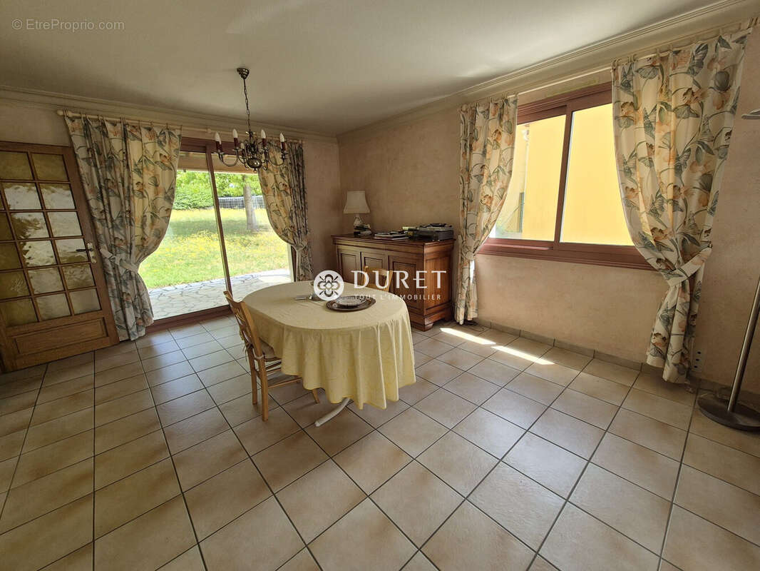Maison 150 m² à La Roche-Sur-Yon  - photo 5