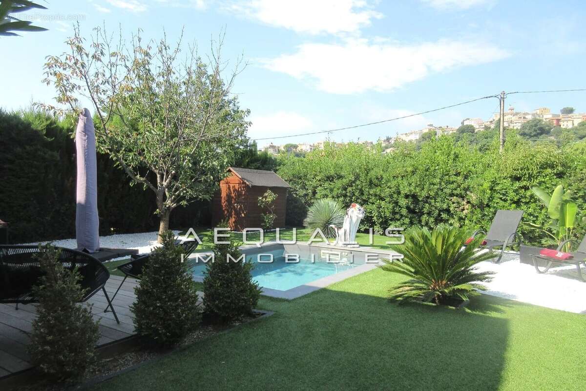 Maison à CAGNES-SUR-MER