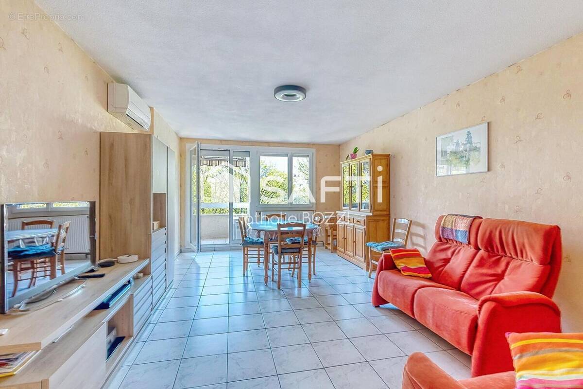 Photo 1 - Appartement à ECHIROLLES