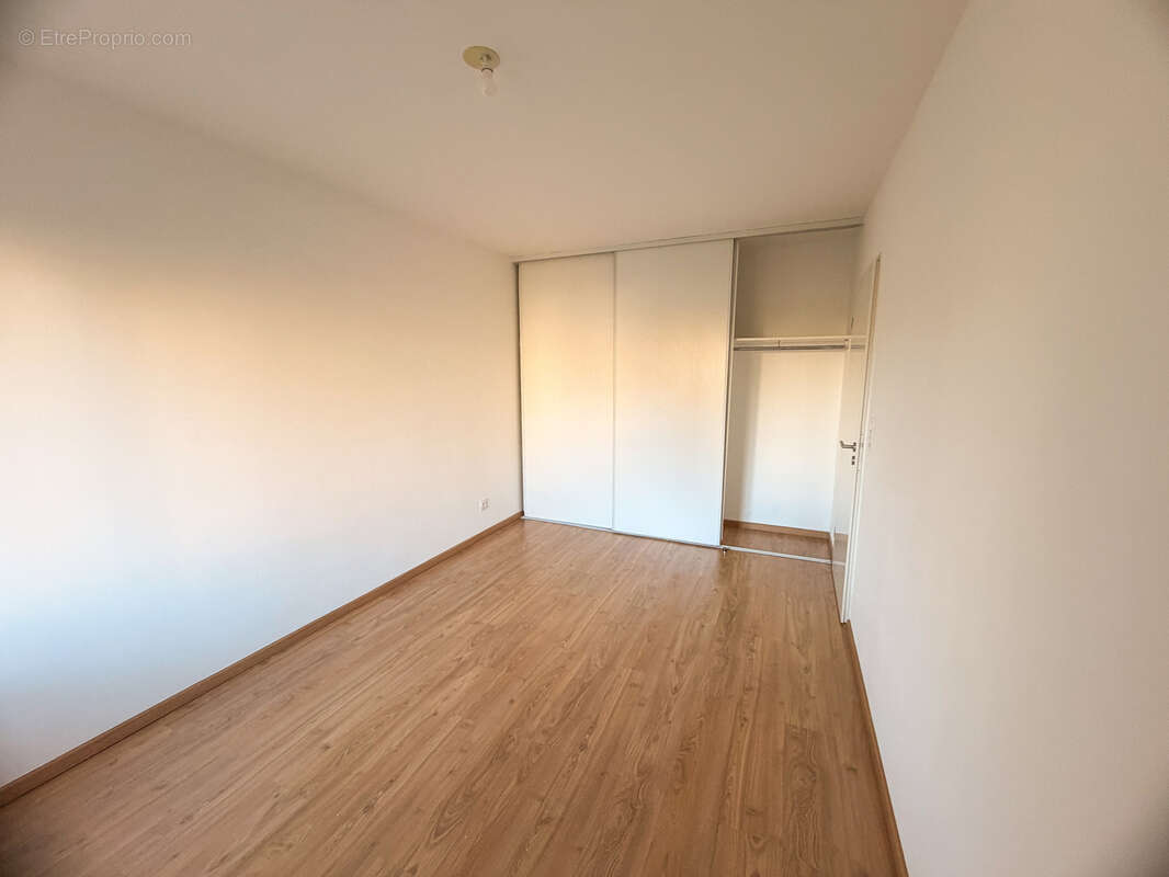 Appartement à VILLENAVE-D'ORNON