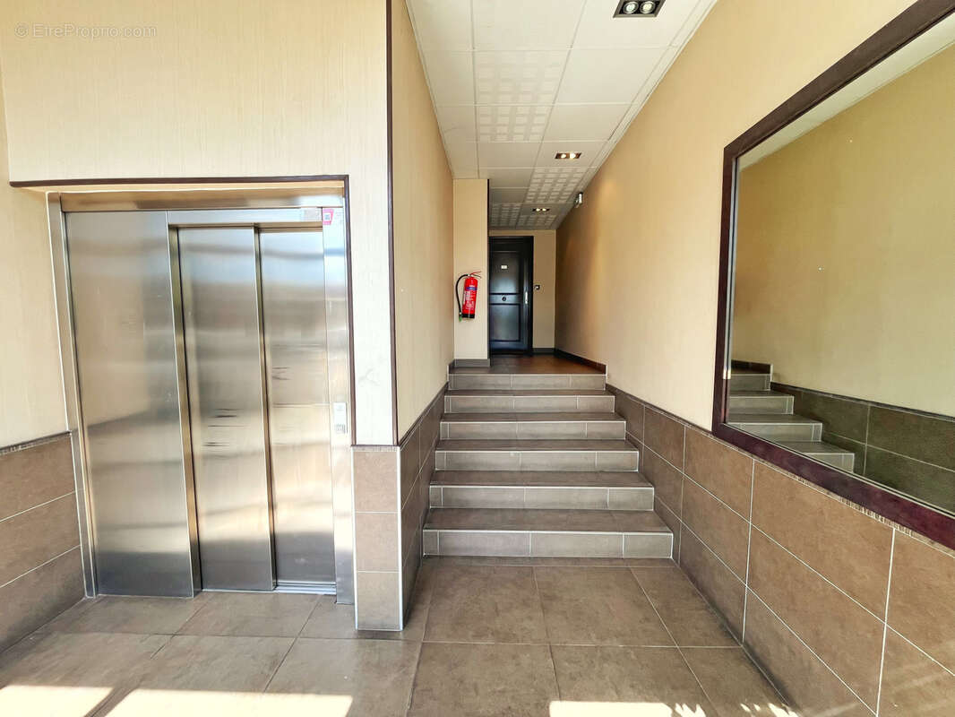 Appartement à LYON-9E