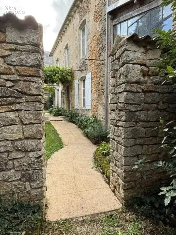 Superbe Presbytère de Caractère avec Magnifiques Jardins, entre Valence-en-Poitou et Vivonne - photo 30