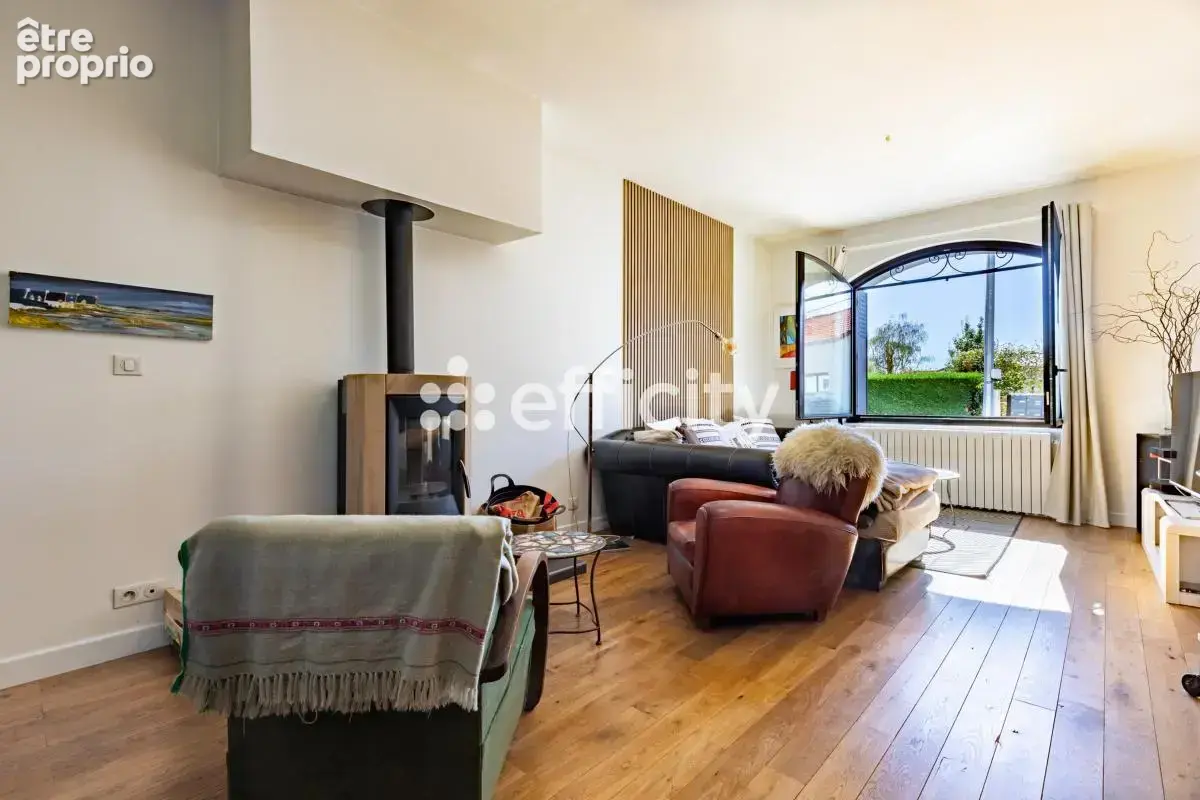 Maison 9 pièces 260 m² à vendre à Saint-Sebastien-Sur-Loire (44230) - photo 13