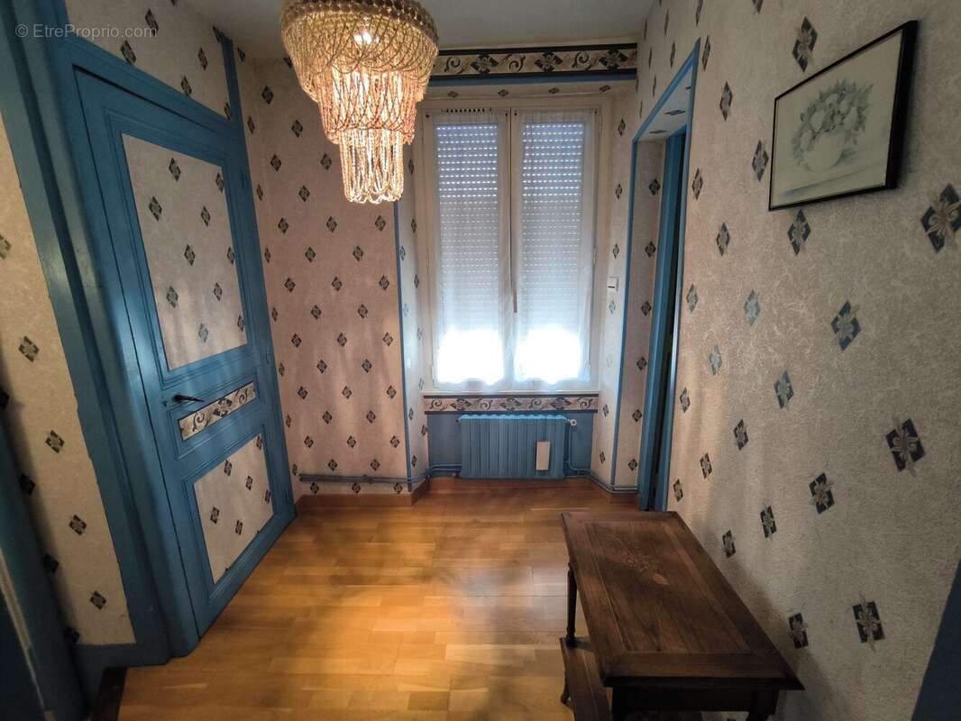 Maison 176 m² à Chateau-Thierry  - photo 7