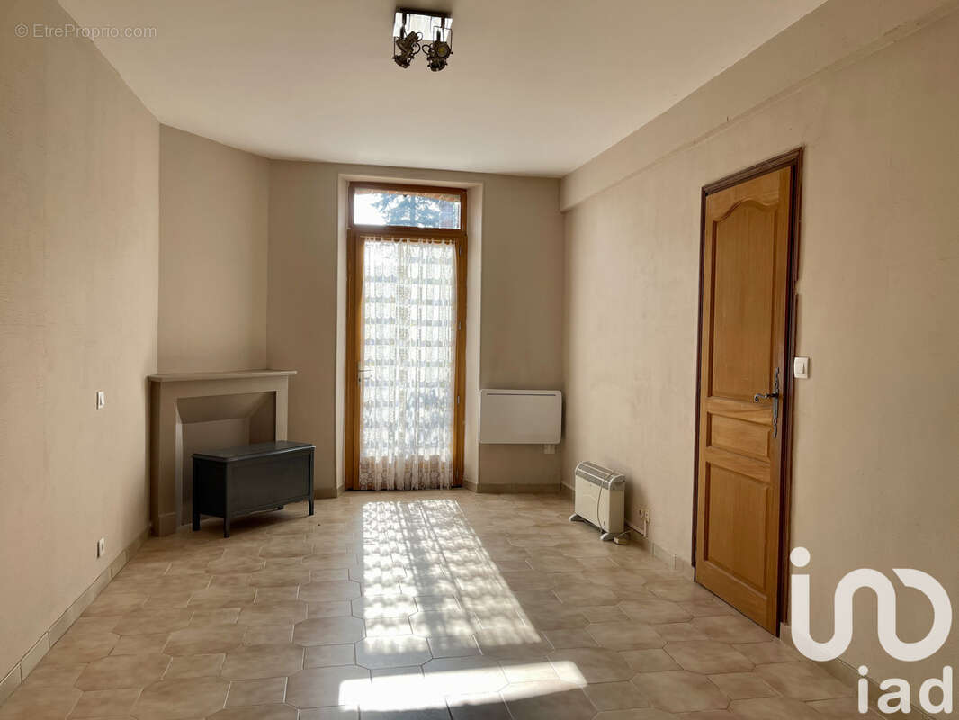 Photo 6 - Maison à SAVIGNY-SUR-CLAIRIS