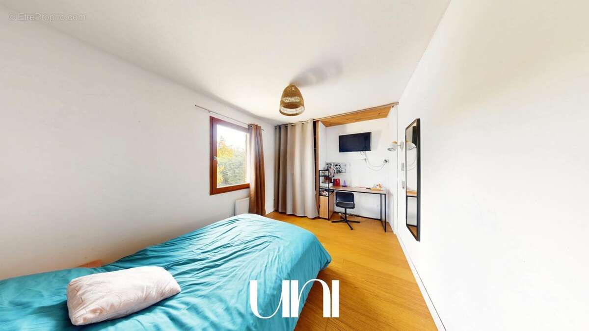 Maison à TOURVILLE-SUR-ODON