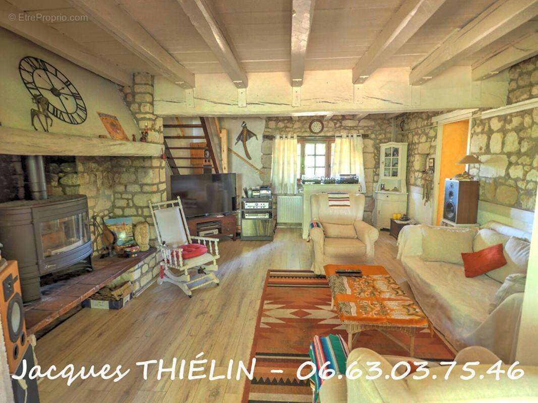 Propriété de charme en tuffeau, idéale maison familiale ou projet touristique - photo 3