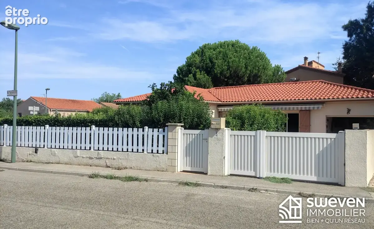 Maison 105 m² à Saint-Laurent-De-La-Salanque  - photo 2