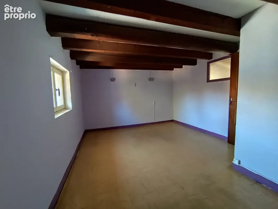 Maison de bourg à rénover avec terrain à Malvalette - photo 6