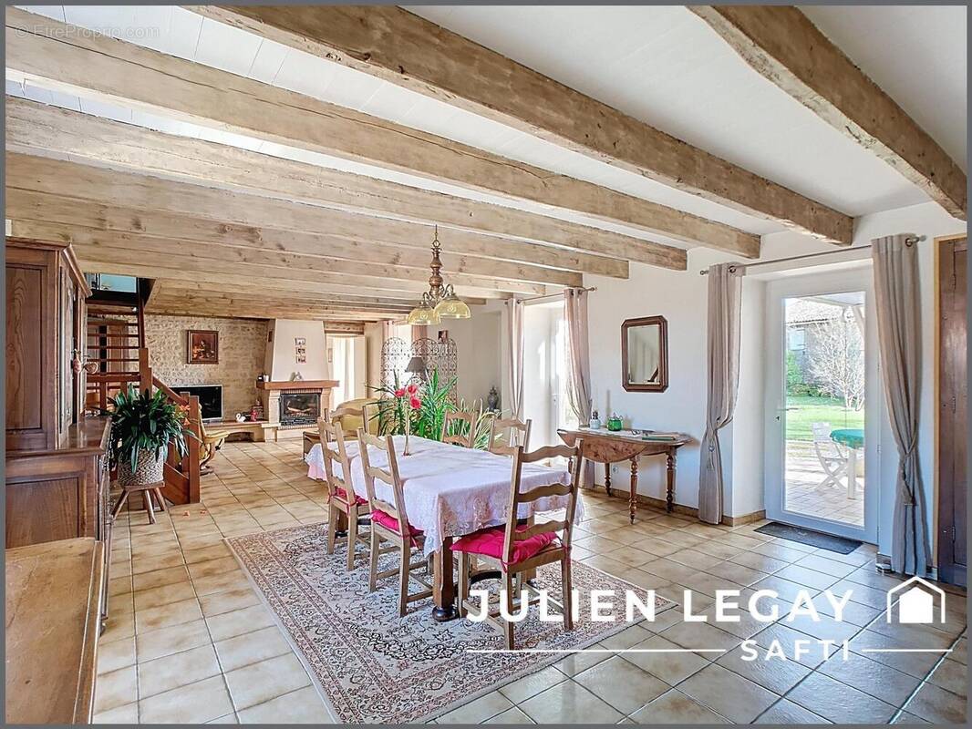 Photo 1 - Maison à SAINT-MARTIN-DE-SAINT-MAIXENT