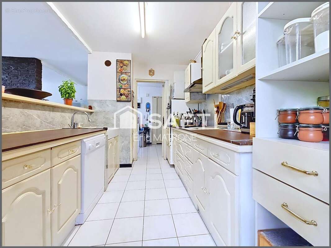 Photo 6 - Appartement à MARSEILLE-10E
