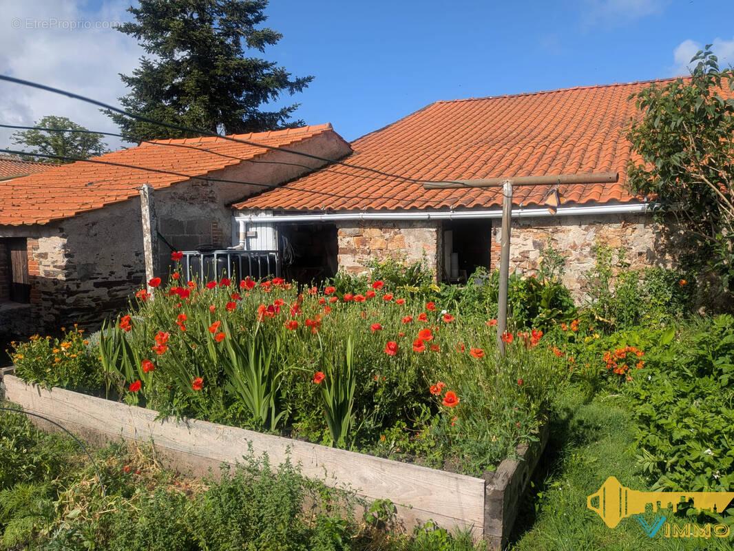 Maison à SAINTE-PAZANNE