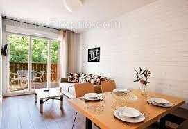 Appartement à AX-LES-THERMES