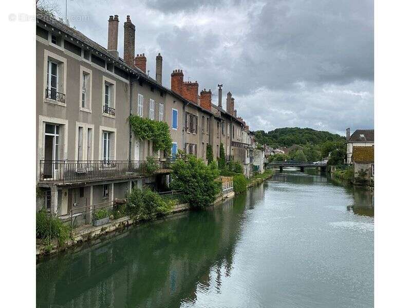 Maison 144 m² à Dun-Sur-Meuse  - photo 2
