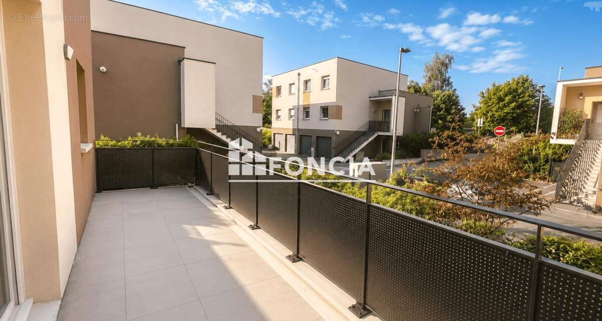 Appartement T3 récent avec grand balcon et garage – Lumineux, au calme - photo 2