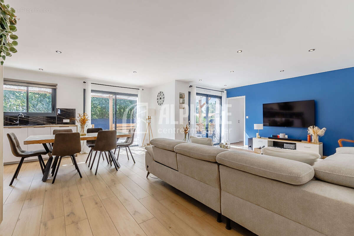 Maison à vendre à Dompierre sur Yon - 6 pièces, 110.70 m² - photo 3