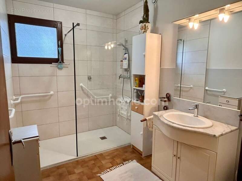 Maison individuelle – Vie de plain-pied – 5 chambres possibles – Sous-sol complet – Terrain clos de 1 000 m² – Mouzon (proche Be - photo 10