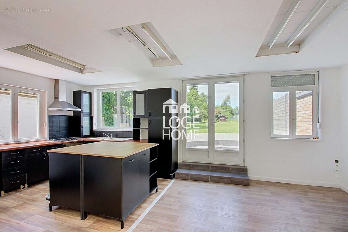 Maison 130 m² à Wavrin  - photo 6