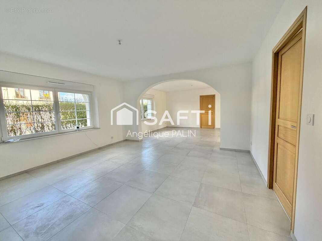 Photo 3 - Maison à LES ISLETTES