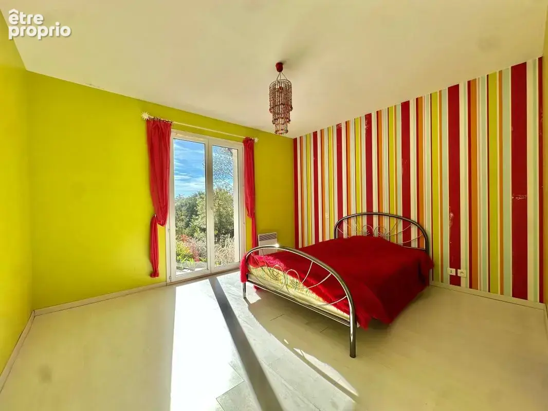 LE LHERM – Maison T5 de plain-pied avec grand terrain - photo 10