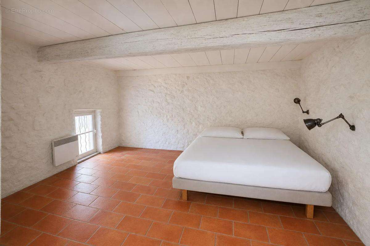 Maison à CLAVIERS