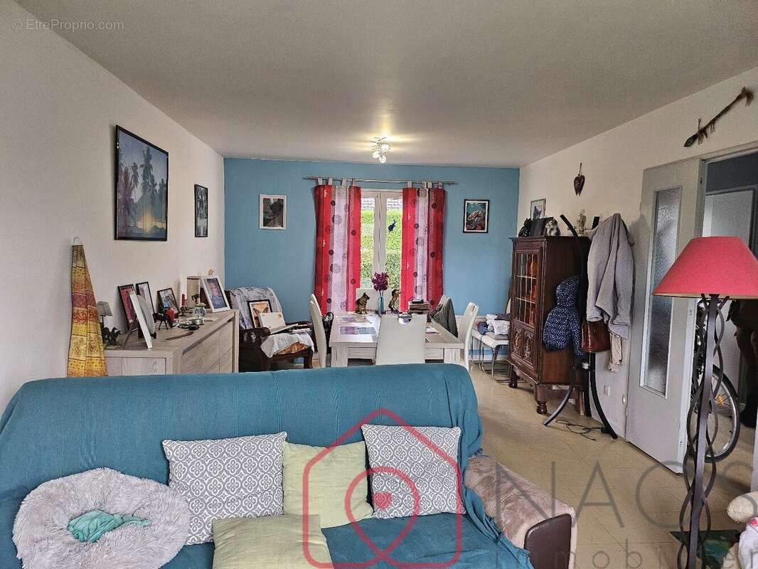 Charmante maison située dans un quartier paisible - photo 3