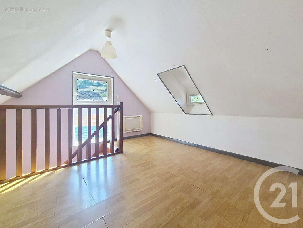 Maison 130 m² à Pont-Audemer  - photo 6