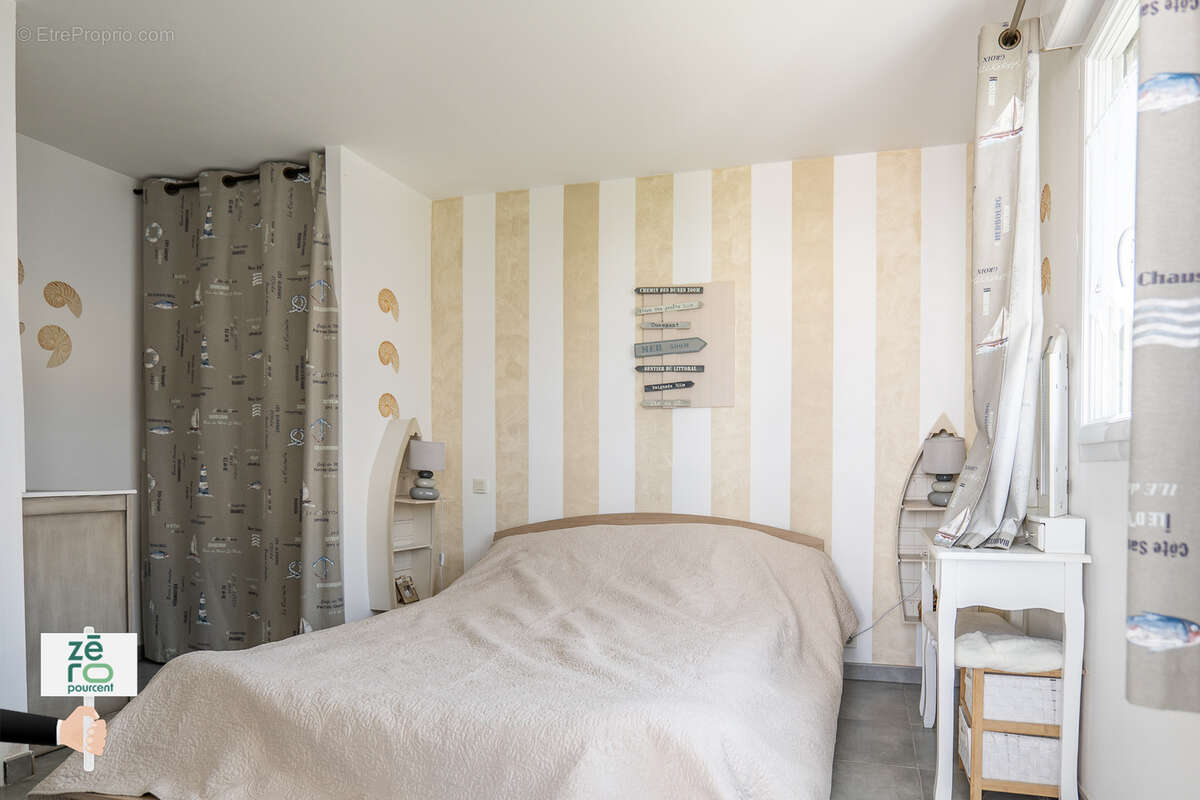 Maison à LE PERRIER