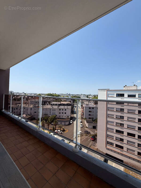 Lorient centre ville appartement t3 avec balcon et parking - photo 6