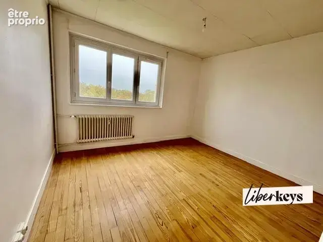 Appartement 4 chambres balcon plein Sud vue dégagée verdure, 2 min panneau Caen - photo 7