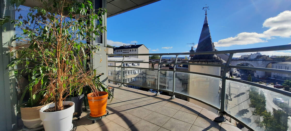 Appartement à AURILLAC