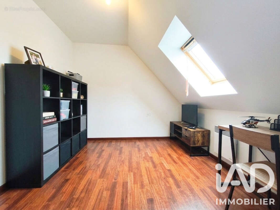 Maison 92 m² à Mametz  - photo 5