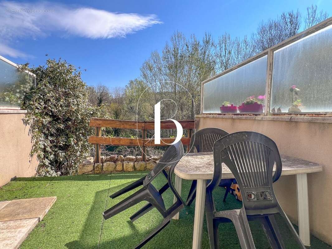 Maison à GOUDARGUES