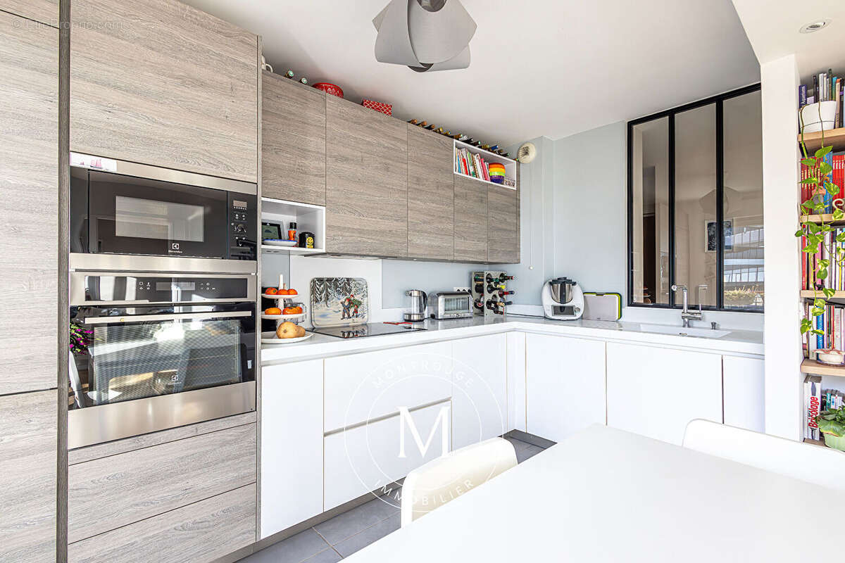 Appartement à MONTROUGE