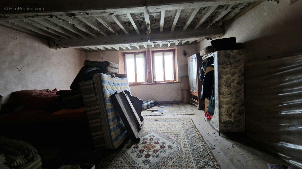 Maison à BROUSSEY-EN-BLOIS