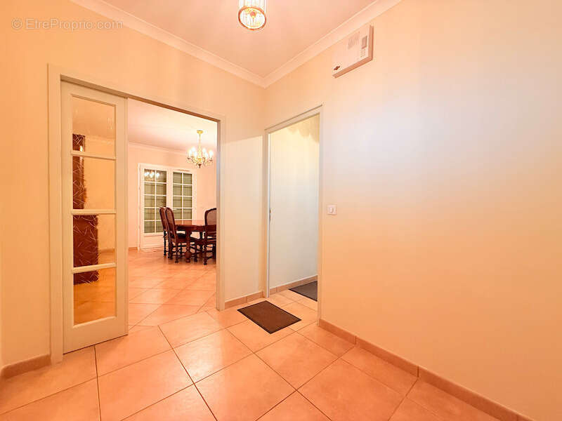 Maison à SAINTE-DODE