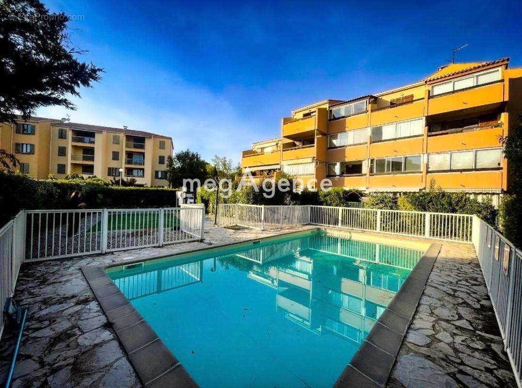 Appartement à SANARY-SUR-MER