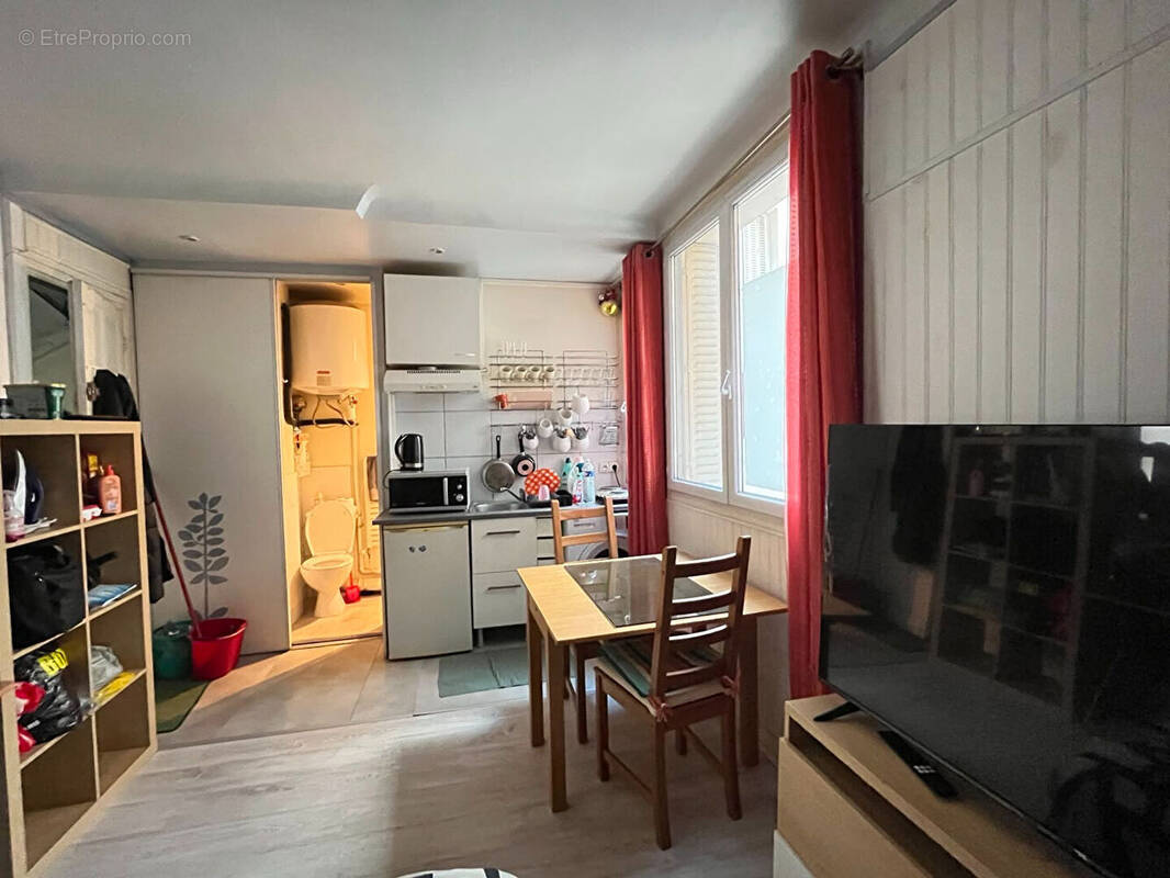 Appartement à PARIS-20E