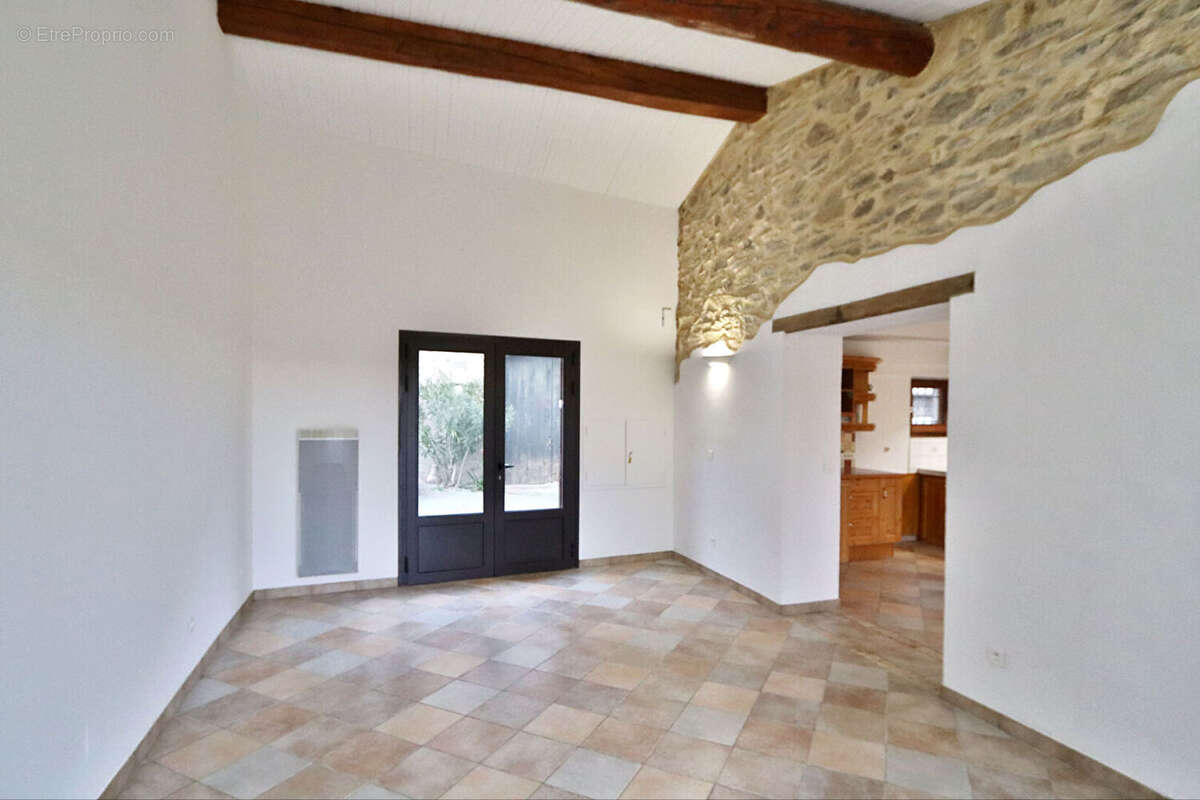 Maison à LAURE-MINERVOIS